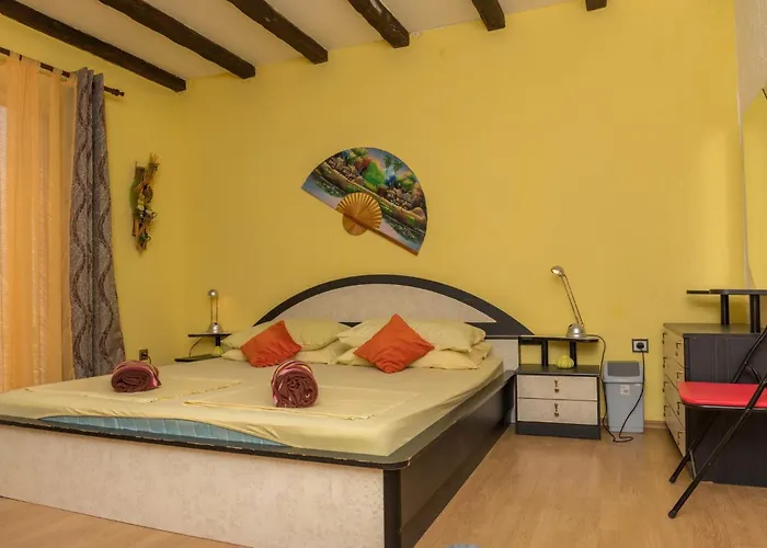 Katarina Apartment *